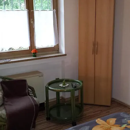 Pensión P&b Monteur & Ferienzimmer Kenzingen